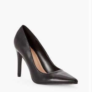 Giselle Classic Pump